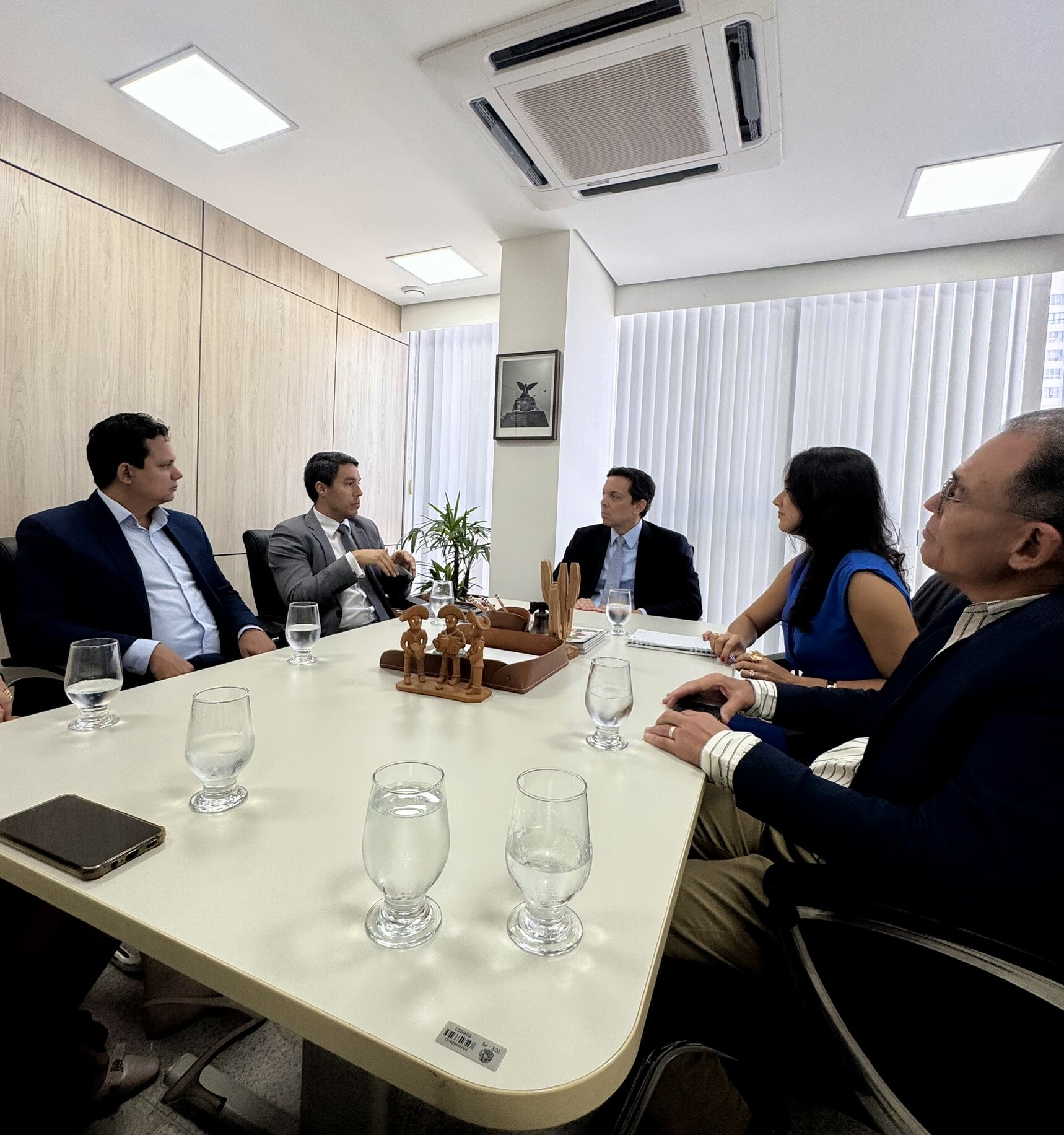 ANTC se reúne com conselheiro Carlos Neves do TCE PE 6