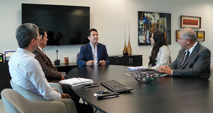 ANTC reforça agenda de aprimoramento do controle externo em reunião com presidente do TCE-CE