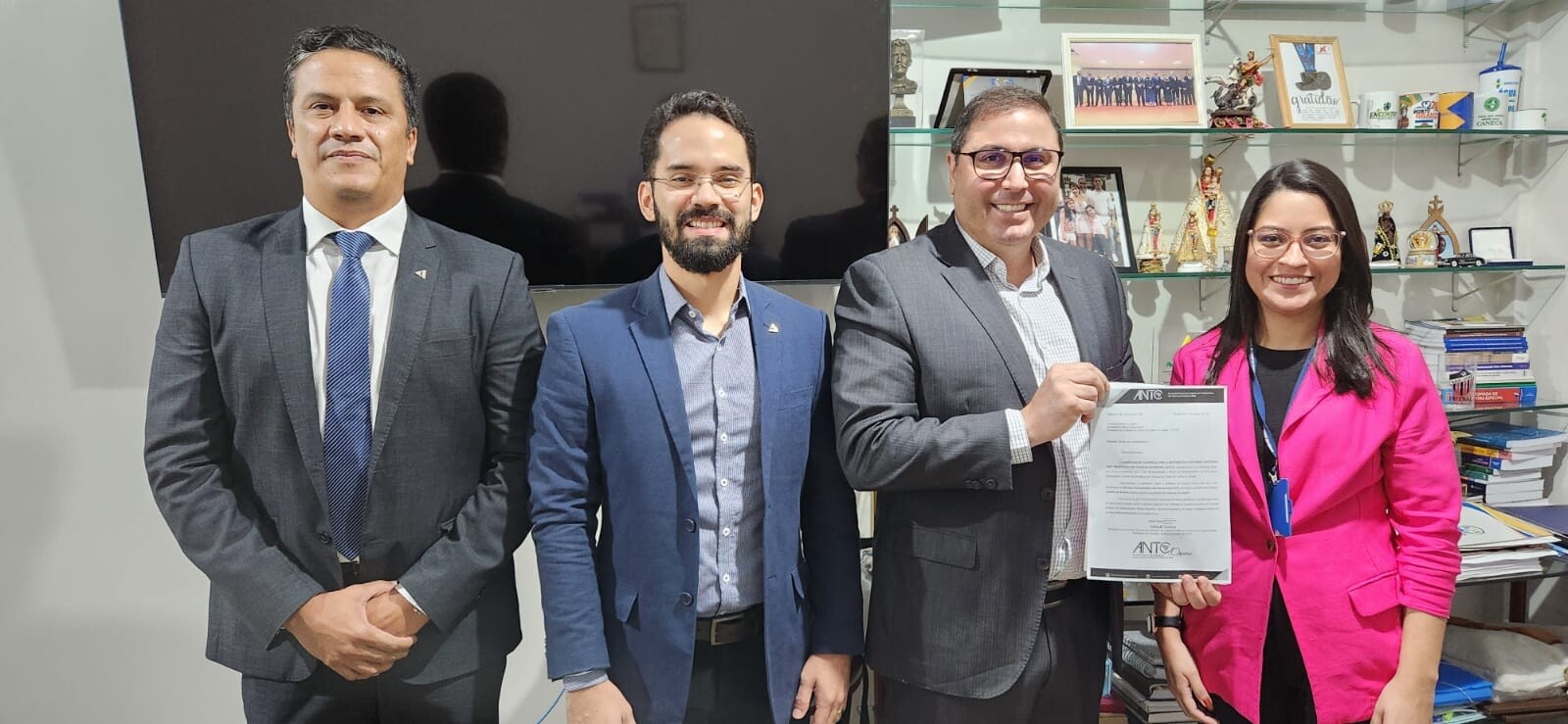 ANTC emite moção de reconhecimento ao Presidente do TCE-AP