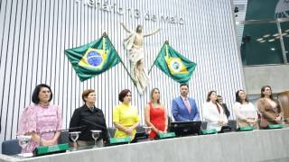 Mes_da_Mulher_Thaisse_Craveiro_e_homenageada_na_Alece_pelo_seu_papel_no_Controle_Externo_2_original