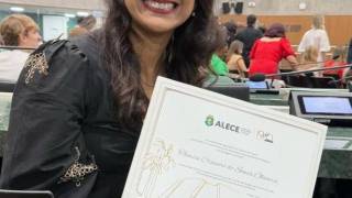 Mes_da_Mulher_Thaisse_Craveiro_e_homenageada_na_Alece_pelo_seu_papel_no_Controle_Externo_3_original