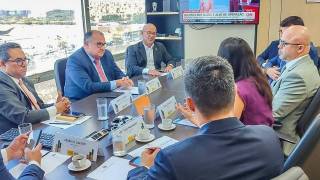 Diretoria_da_ANTC_se_reune_com_George_Santoro_secretario-executivo_do_Ministerio_dos_Transportes_3_original